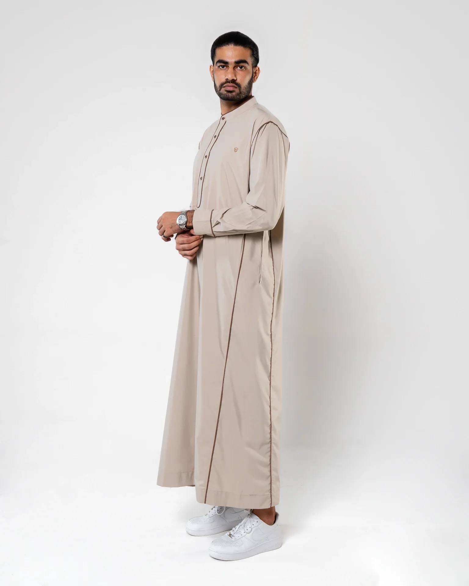 Jubah Fawaz Brown
